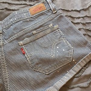 Levi Jean shorts